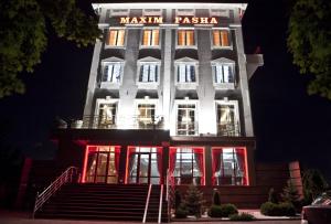 Maxim Pasha Hotel,Chi?Inau Municipality>>Chisinau,4.5 star
