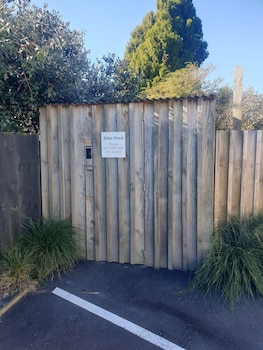 rose apartments and spa