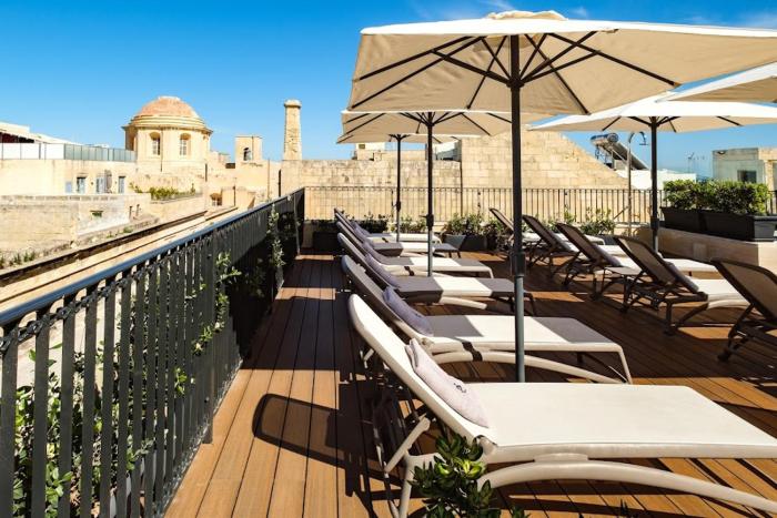the gomerino hotel