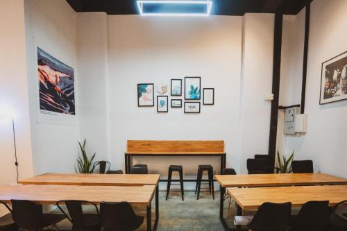 Hashtag.Capsule.Hostel,,1.5 star