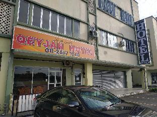 qeyjan hotel
