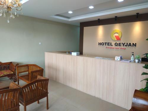qeyjan hotel