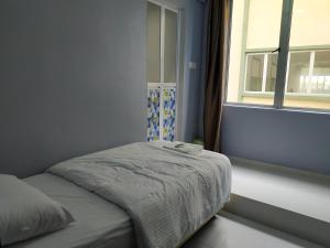 qeyjan hotel