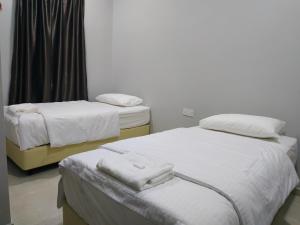 qeyjan hotel