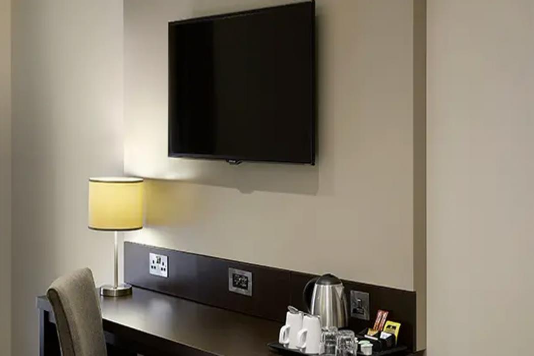 premier inn glasgow cc st enoch square