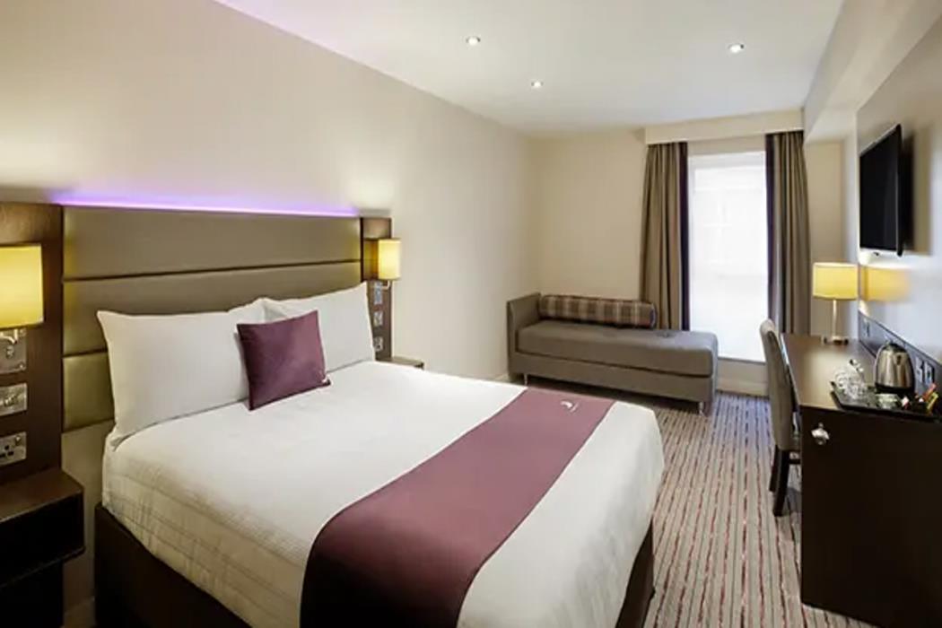 premier inn glasgow cc st enoch square