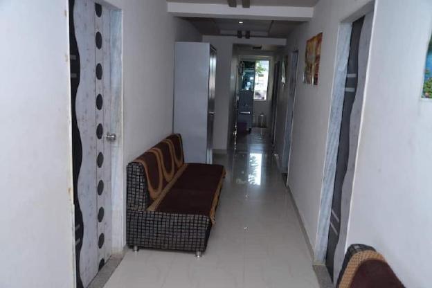 hotel golden palanpur