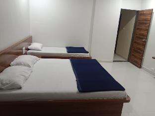 hotel golden palanpur