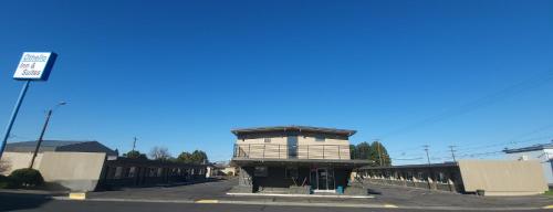 othello inn and suites