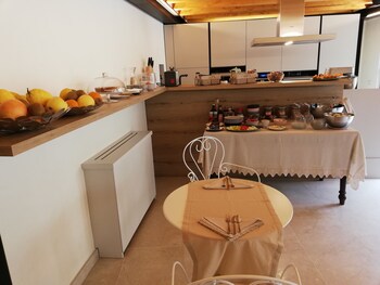 bandb corte alma spa and luxury home