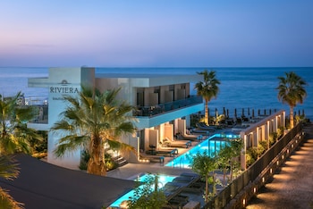 riviera beach hotel