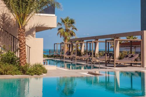 riviera beach hotel
