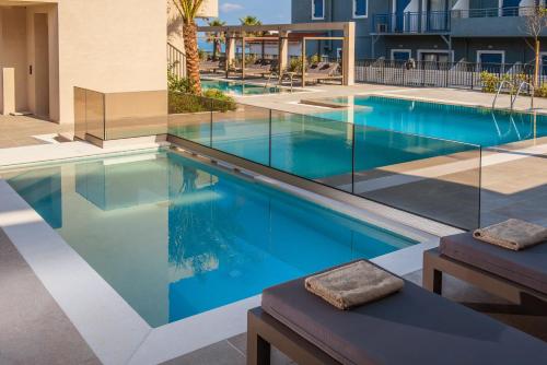 riviera beach hotel