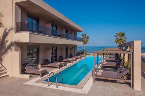 riviera beach hotel