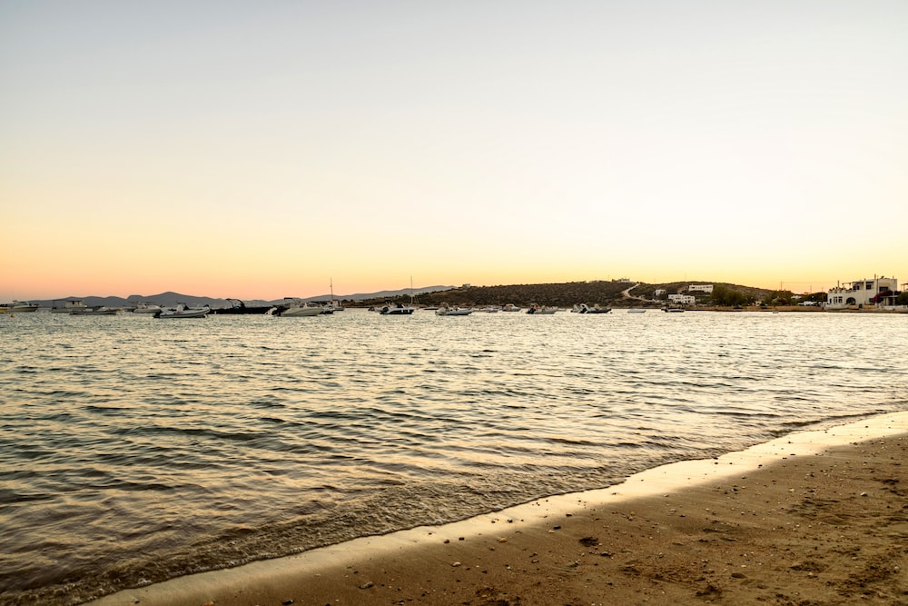 paros