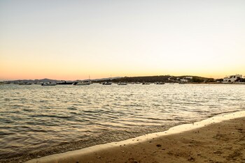 paros