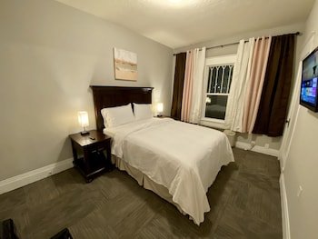 twin lakes creamery grill and inn