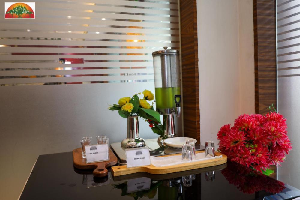 banyan tree express hotel