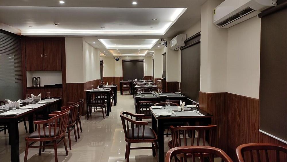 banyan tree express hotel