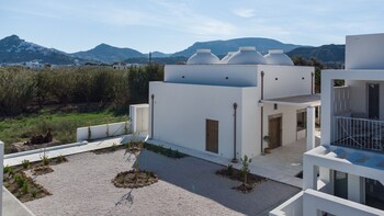 alero seaside skyros resort
