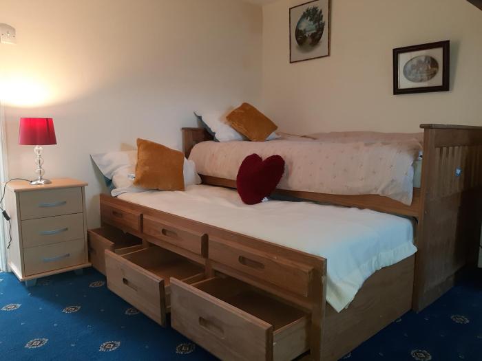 phoenix guest house