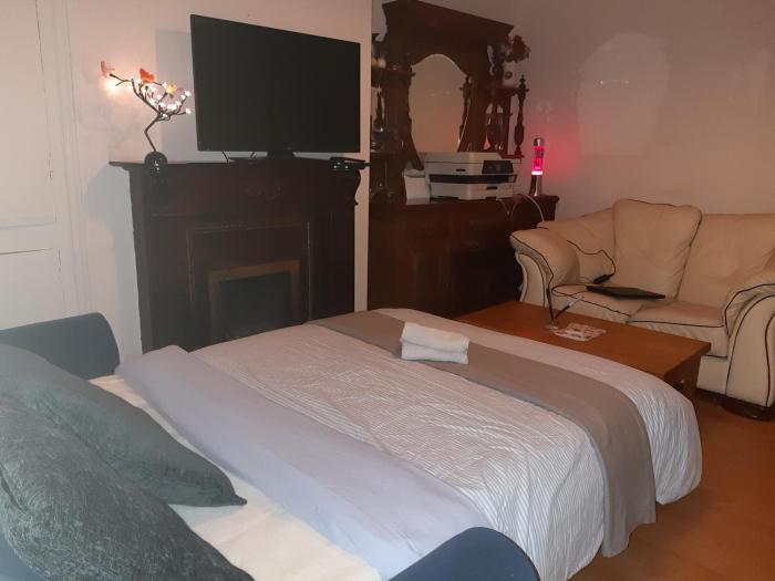 phoenix guest house