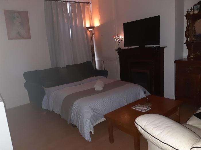 phoenix guest house