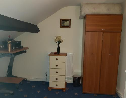 phoenix guest house