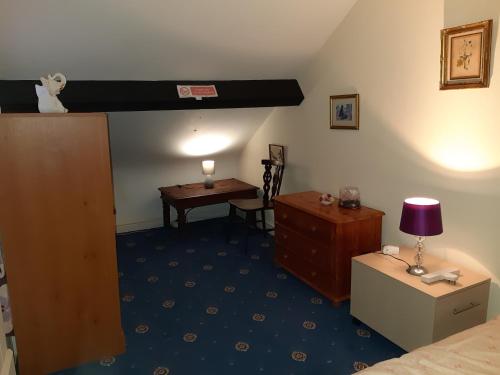 phoenix guest house