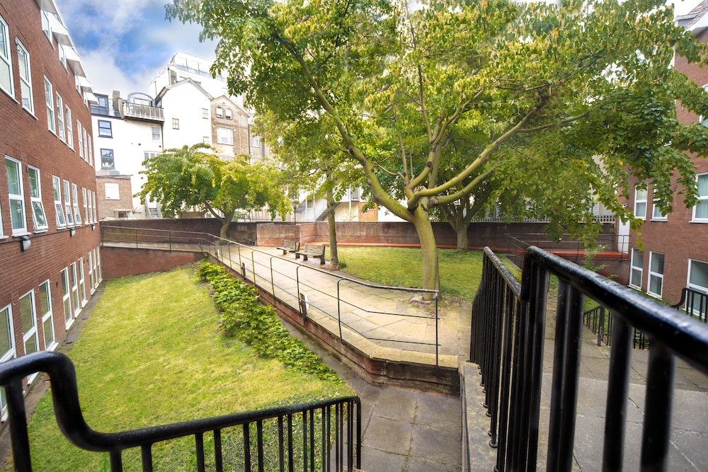 wellington apartments