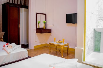 golden palace hotel