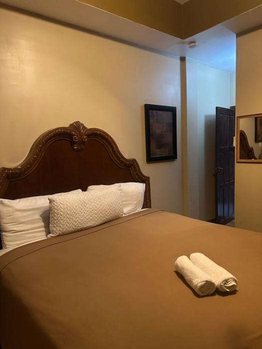 hotel royal blue
