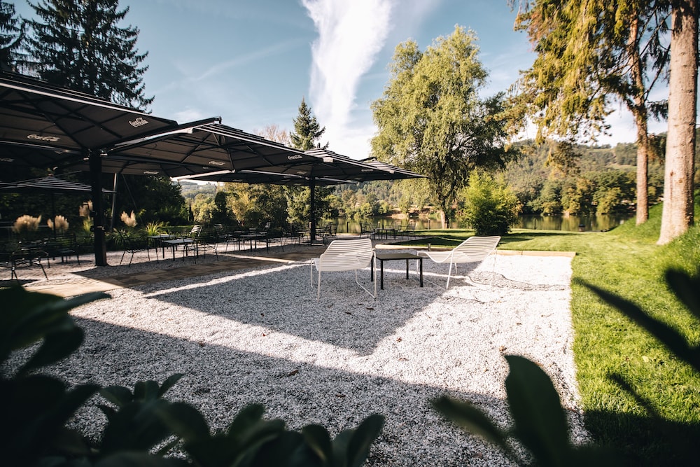 luxury glamping chocolate village