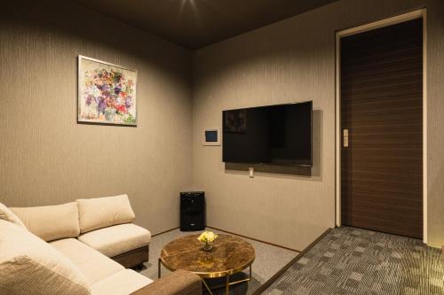 grand base haruyoshi