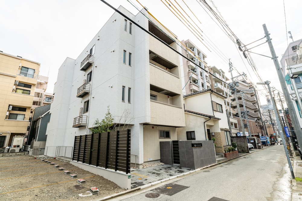grand base haruyoshi