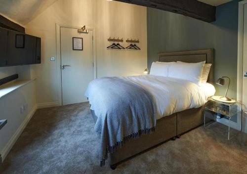 the swan at forest row