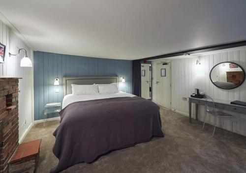 the swan at forest row