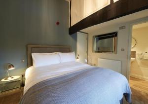 the swan at forest row