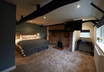 the swan at forest row