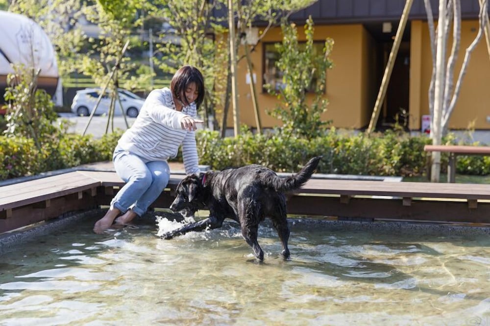 ufufu village glamping