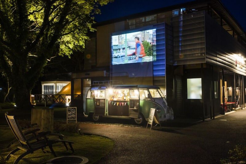 ufufu village glamping