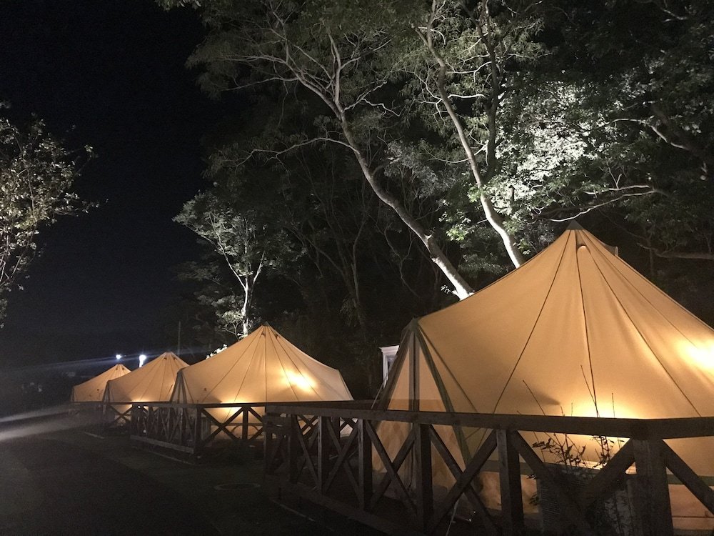 ufufu village glamping