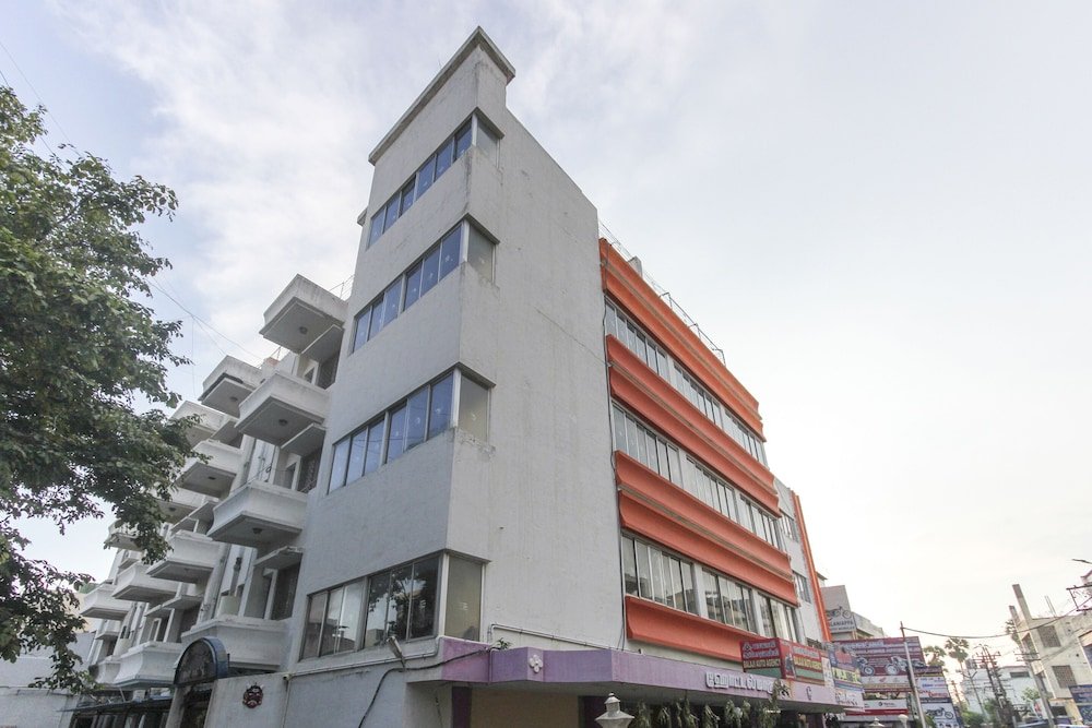 Spot On 62694 Hotel Maruthi,Salem>>Ayodhiyapatinam,2 star