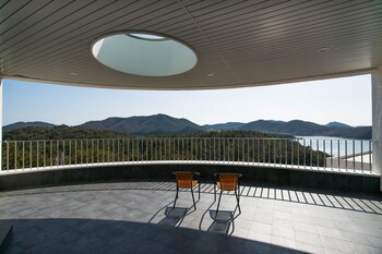 Sosiega Hue Pension,,3 star