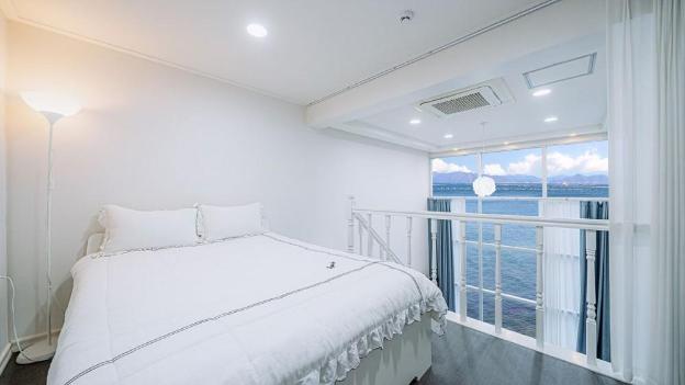 blue and white pension