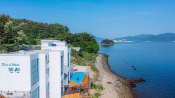 blue and white pension