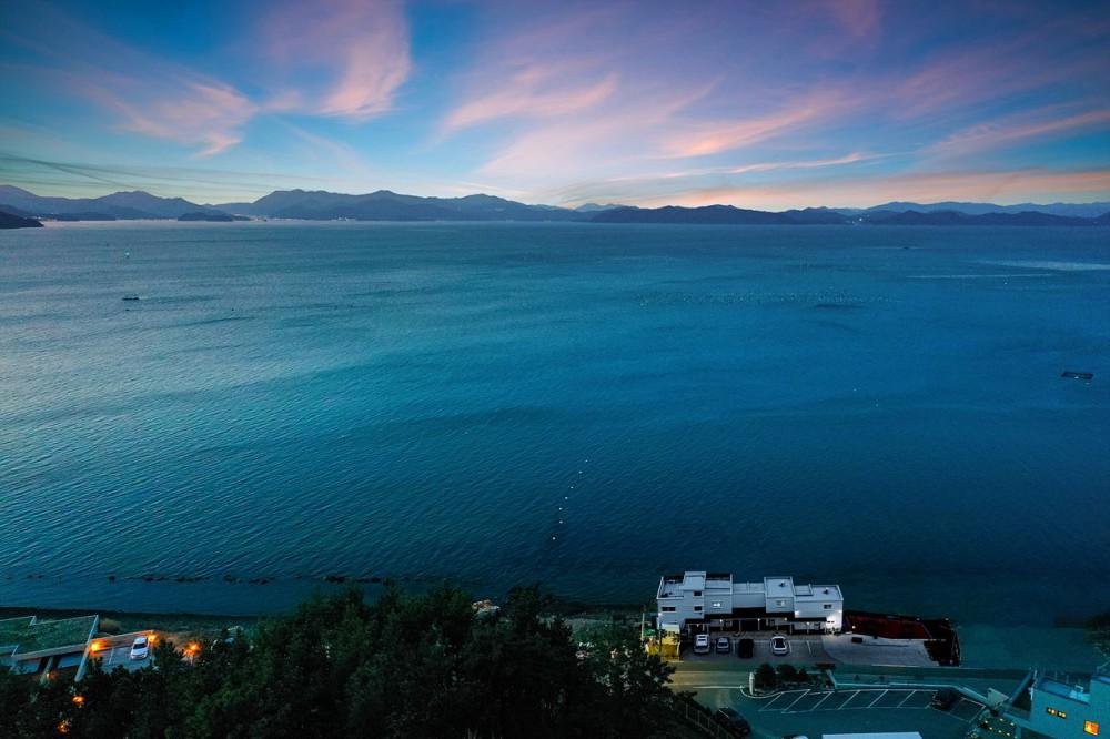 blue and white pension