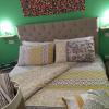intra rooms