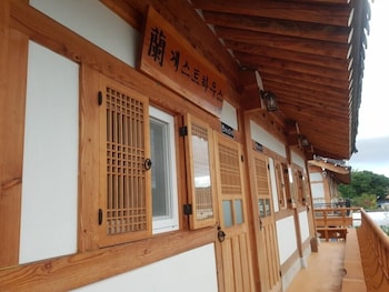 gyeongju ran hanok