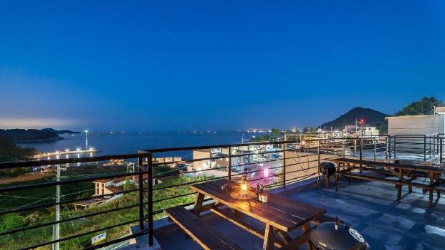 geoje amor family pension